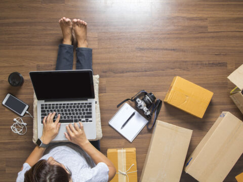 Acquisti online: come funzionano i resi