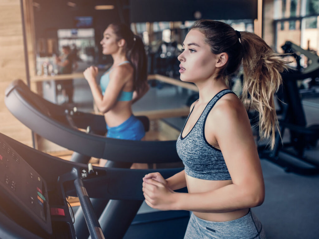 Ragazze allenamento palestra