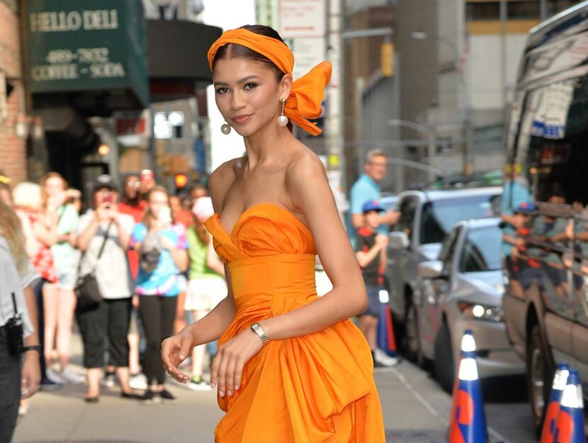 Zendaya arancione abito