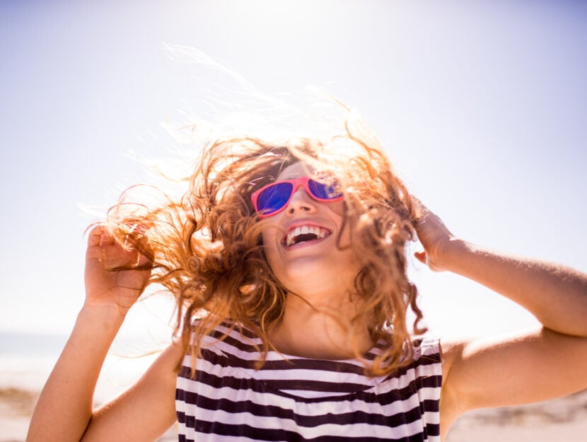Preparare i capelli al sole: come farlo sin da subito e con cura