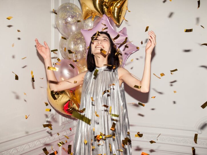 Buon Compleanno: le frasi più belle per fare gli auguri