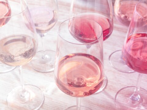 Si può riciclare il vino vecchio e avanzato?