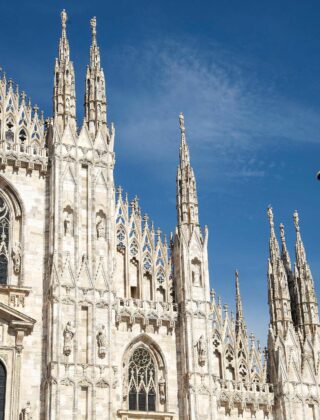 Sul dirigibile in volo sopra Milano