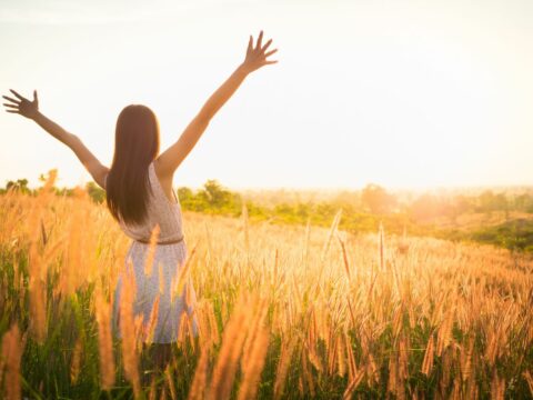 5 abitudini sane che aumenteranno il tuo benessere nella bella stagione