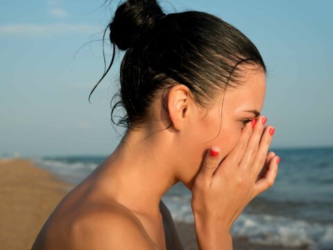 Le allergie estive colpiscono di più le donne