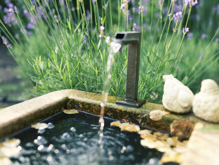 Come creare una fontana fai da te in giardino
