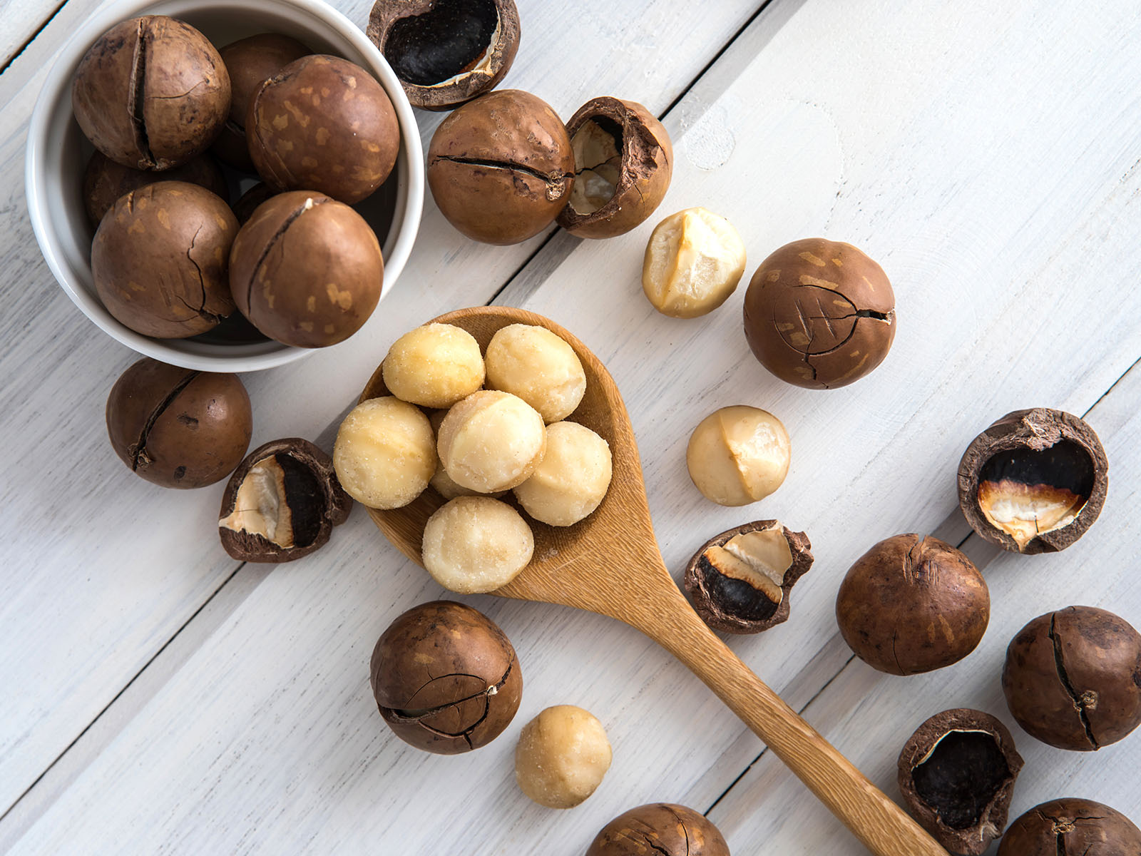 Noci Di Macadamia Biologiche NATURVIS - 1 Kg, Naturali, Non Tostate, Senza Sale, Senza Glutine, Ricche Di Grassi Buoni E Minerali