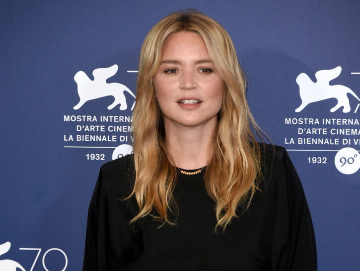 Elogio della matrigna: Virginie Efira nel film 