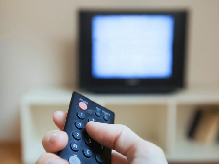 Come pulire il telecomando della tv