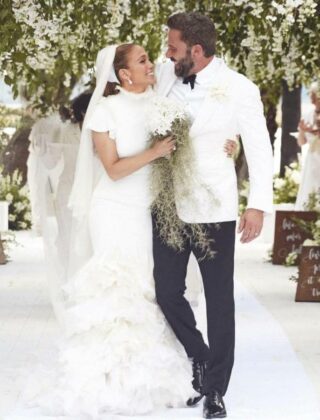 Gli abiti da sposa più belli indossati dalle star nel 2022