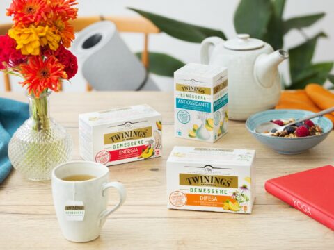 Prenditi cura di te con le tisane della linea Twinings Benessere