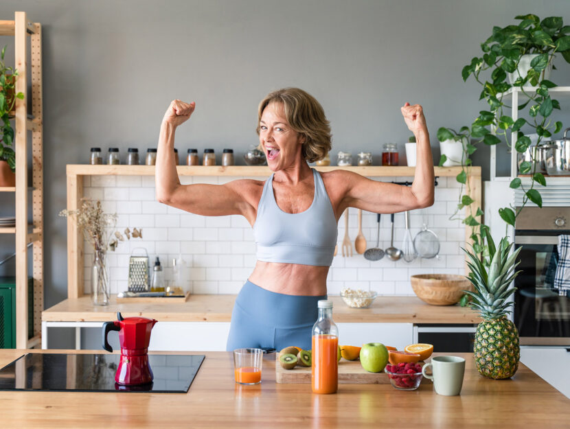 donna 50 anni alimentazione muscoli cucina