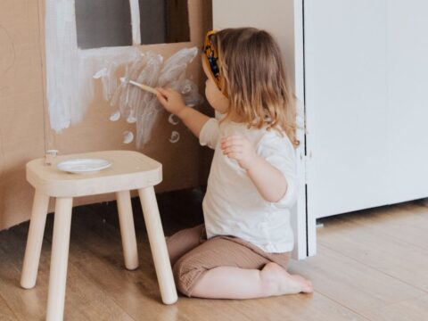 Come trasformare degli scatoloni in giocattoli