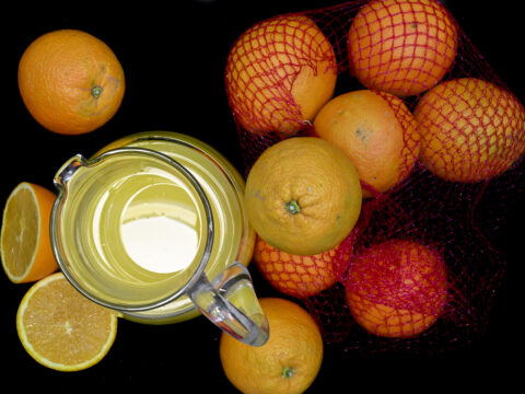Come riciclare in modo creativo le retine per frutta e verdura