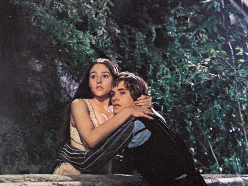 Olivia Hussey e Leonard Whiting in una scena del film Romeo e Giulietta