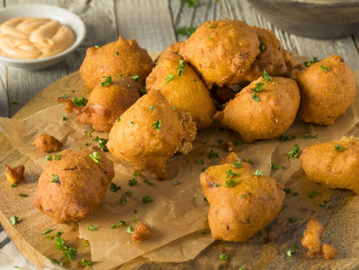 Hush puppies: frittelle di farina di mais