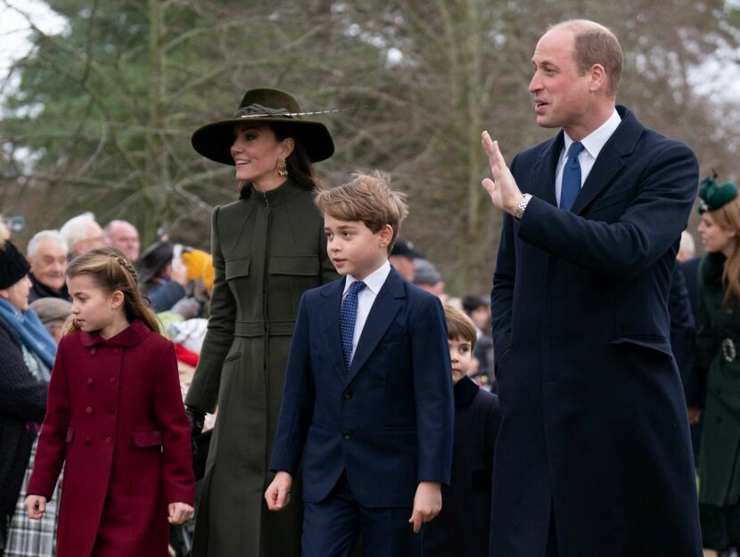 Charlotte, Kate Middleton, George, Louis e il principe William