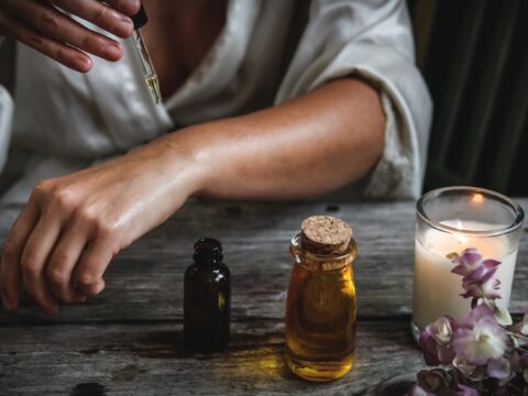 Come utilizzare l'olio di mandorle per il tuo benessere