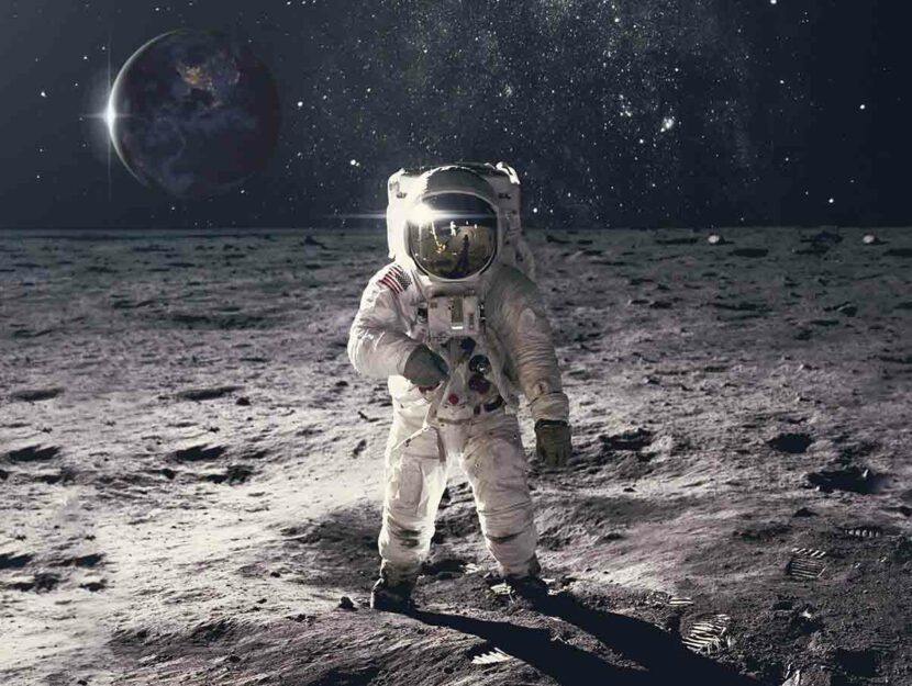 Un astronauta sulla Luna