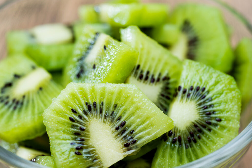 Perché mangiare i kiwi: calorie, valori nutrizionali e tanto altro