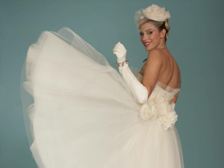 Sposa a 50 anni (e oltre): gli abiti da sogno da scegliere nel 2023