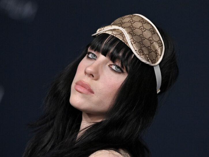 Billie Eilish, addio social: 