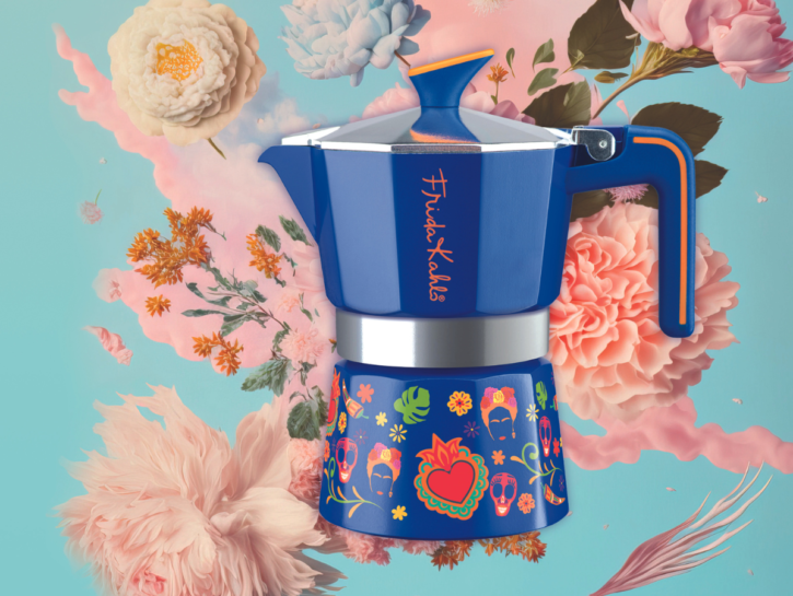 Le tre caffettiere d'arte ispirate a Frida Kahlo
