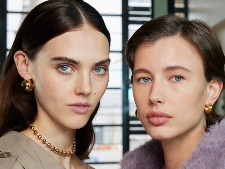 Occhi azzurri da sogno: i segreti del make-up perfetto per valorizzare il tuo sguardo