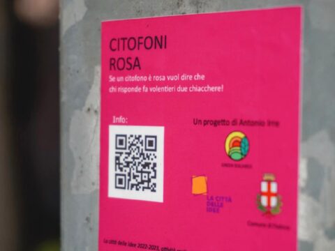 Citofono rosa, a Padova l'iniziativa per chi si sente solo
