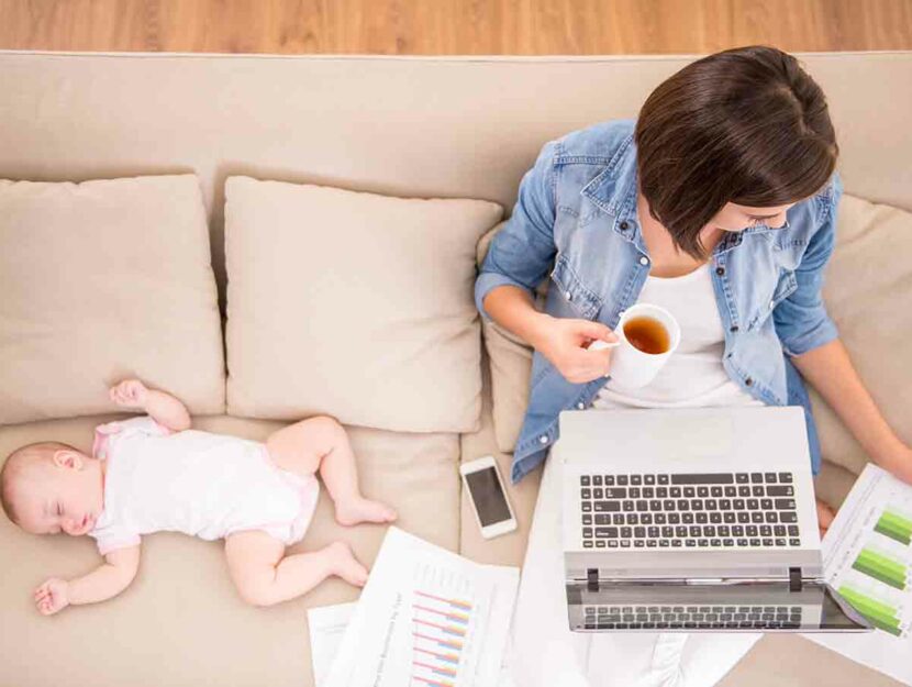 Una mamma al lavoro