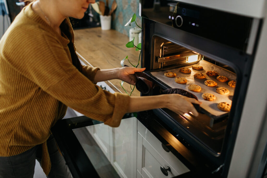 Forno statico o ventilato: differenze, temperatura, tempi di cottura -  Donna Moderna