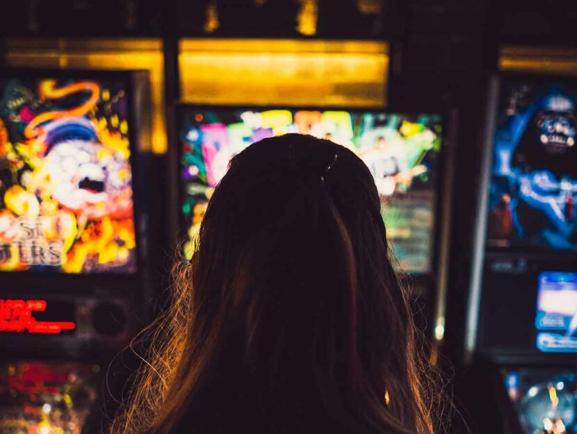donna-slot-machine gioco d'azzardo