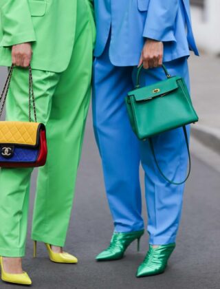 Colour blocking: guida ai look della primavera 2023