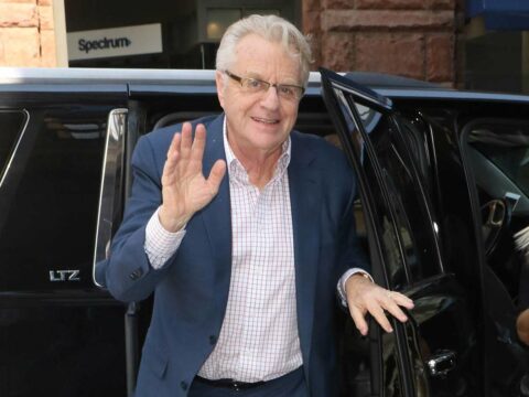 Addio a Jerry Springer, re della tv spazzatura americana