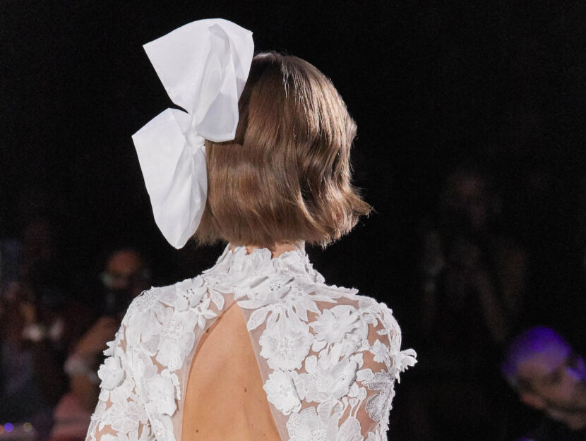 acconciatura sposa 2023