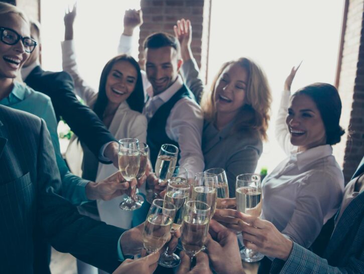 Festeggiare promozioni e successi: le 