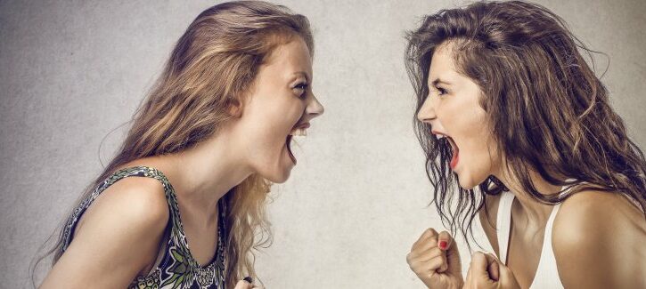 15 cose che non dobbiamo più fare alle altre donne