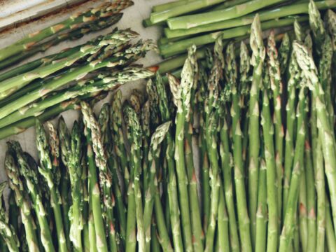 Come si puliscono gli asparagi