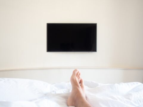 Come scegliere la tv per la stanza da letto