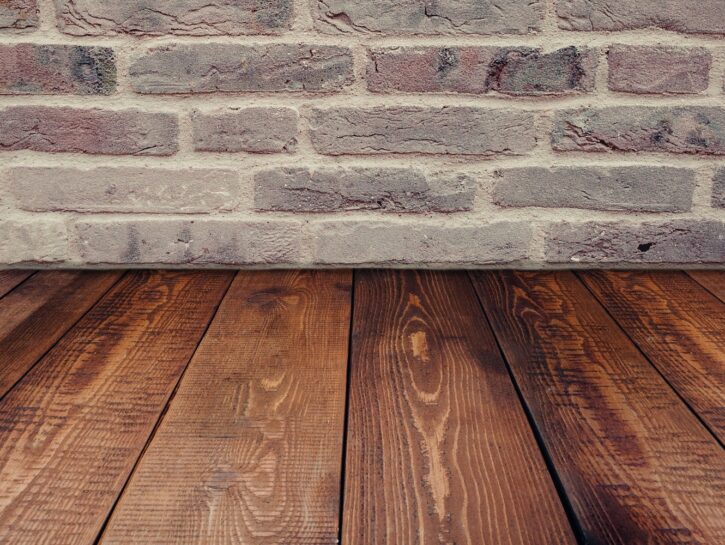 Come rimediare ai pavimenti in legno che scricchiolano