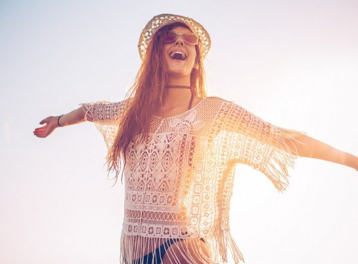 5 look per una festa in spiaggia
