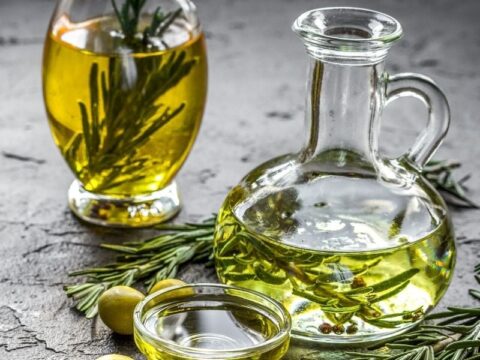 Come pulire le bottiglie di olio