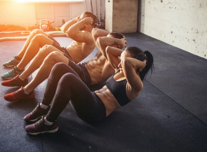 7 esercizi per eliminare le maniglie dell'amore