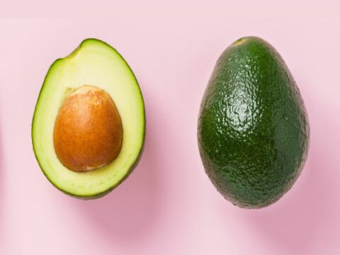 Avocado, il superfood che mette il turbo (anche) alla fertilità