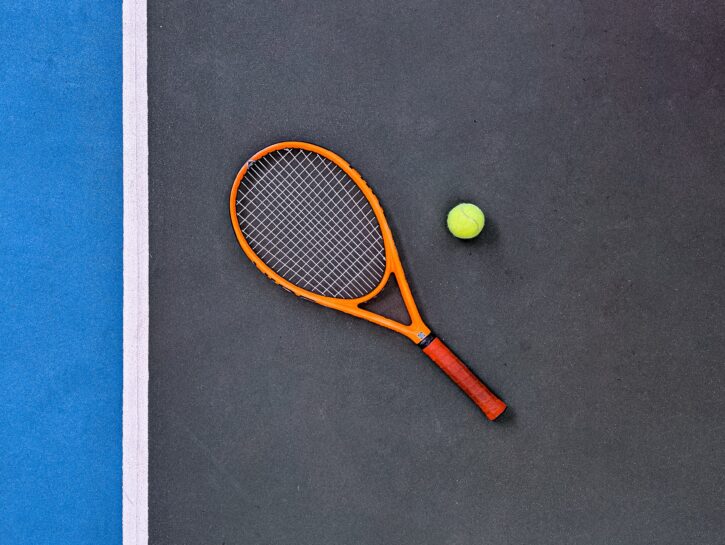 Come fare uno specchio con una racchetta da tennis