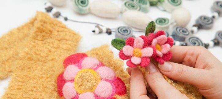 Accessori moda fai da te: come fare collane, spille e borse