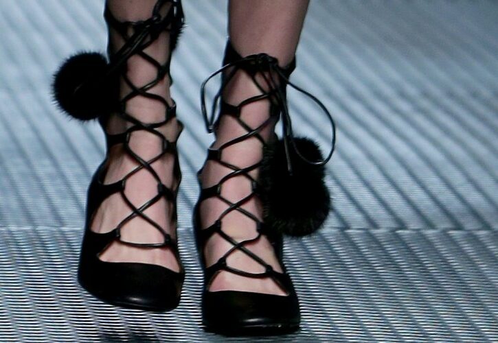 Ballerine con i lacci, per una primavera a passo di danza