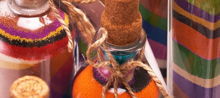 Barattoli con sabbia colorata, un tutorial semplice e rilassante