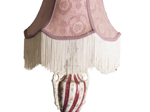 Come realizzare delle lampade shabby chic