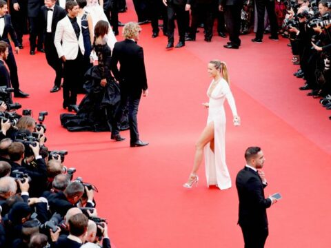 Cannes 2017: tutti gli spacchi del Festival, da Bella a Petra Nemcova, ma anche Uma Thurman e Susan Sarandon